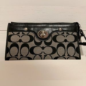Black Coach wristlet